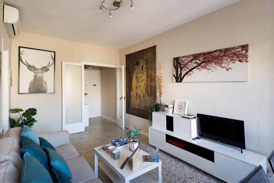 Mercat Sant Antoni 1 Apartment in Barcelona