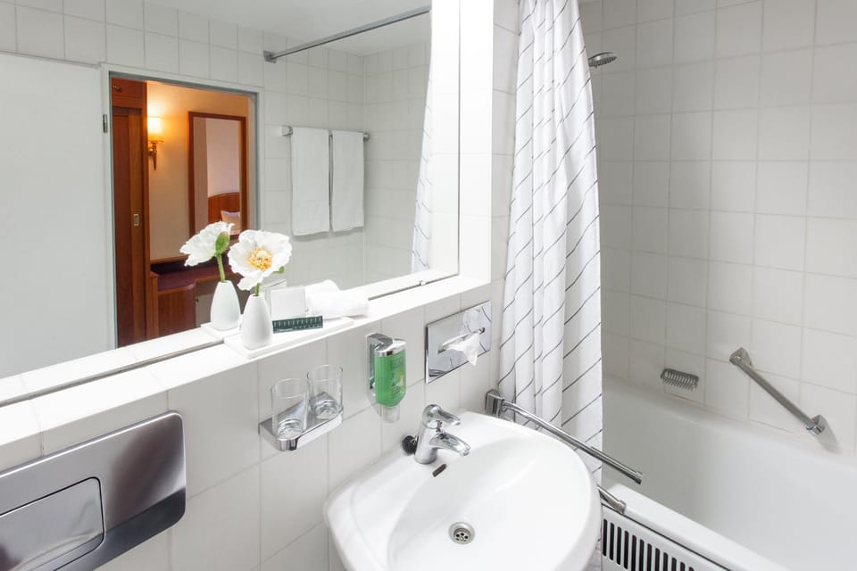 Bathroom, Other