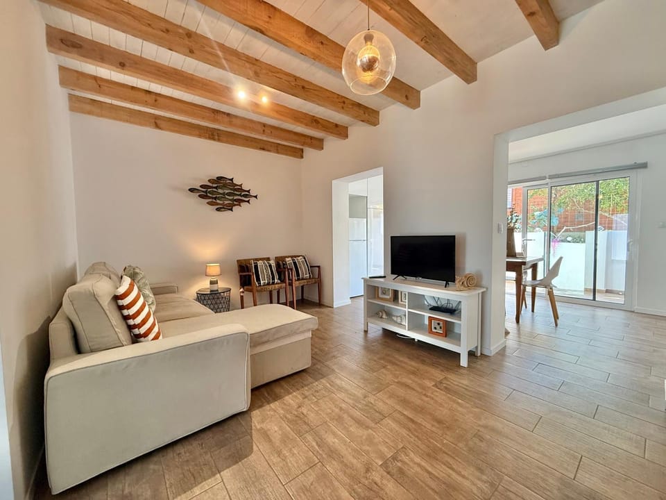 CAPARICA BEACH VILLA Villa in Setubal District