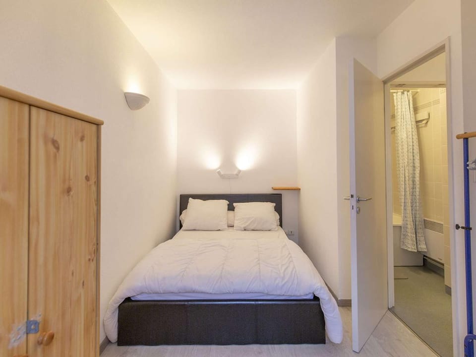 "Duplex cosy avec terrasse exposée sud, centre Cauterets, proche télécabine" - FR-1-401-205 Cabin in Cauterets