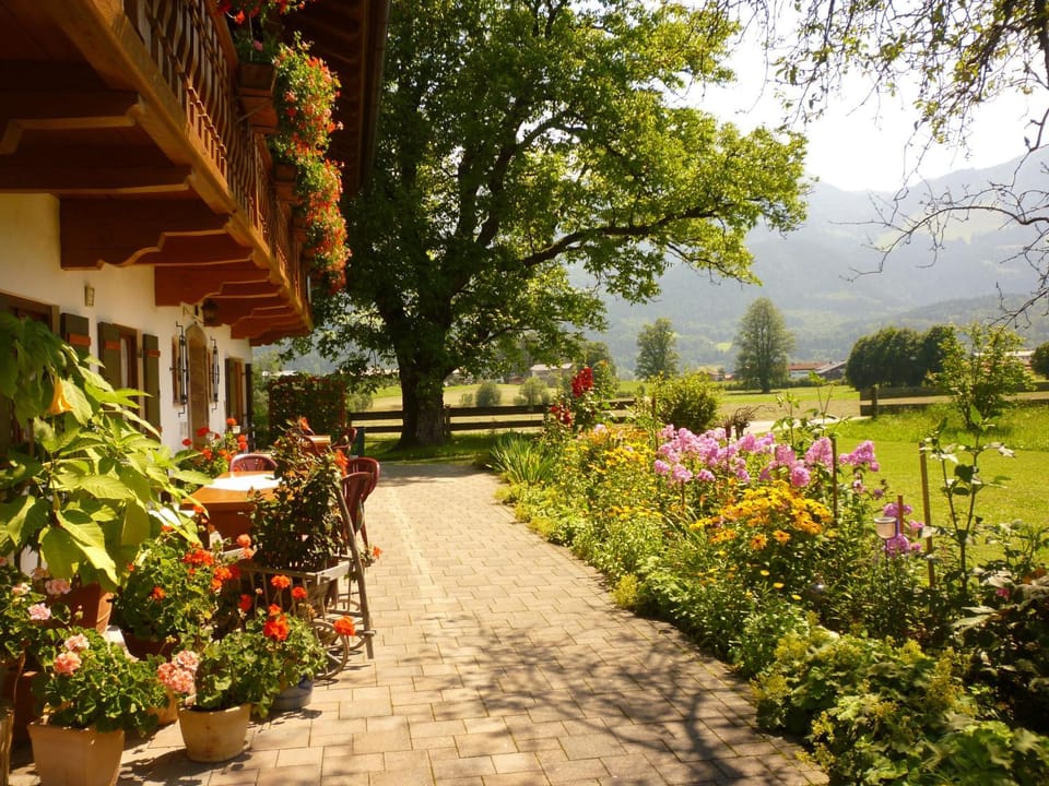 Ferienwohnung Rennerlehen Farm Stay in Schönau am Königssee