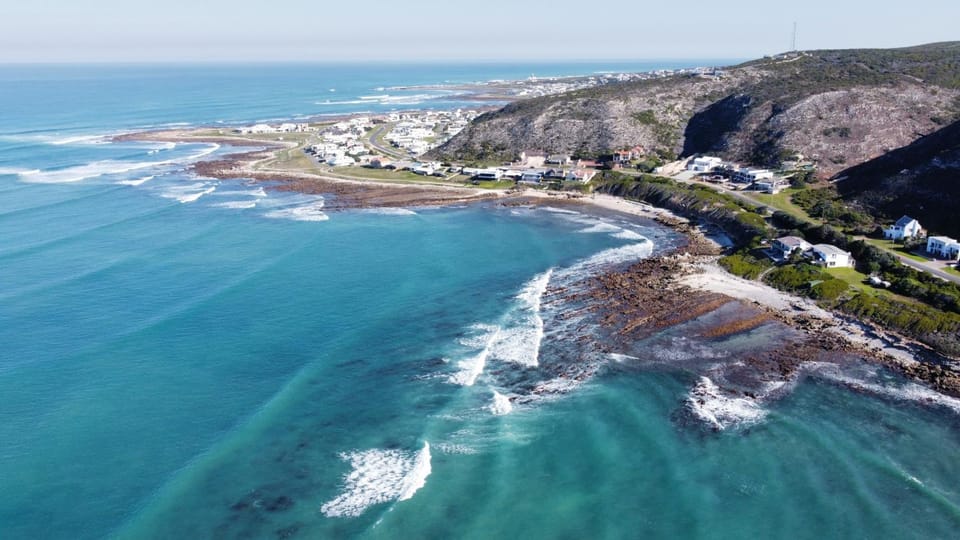 Beach, Location