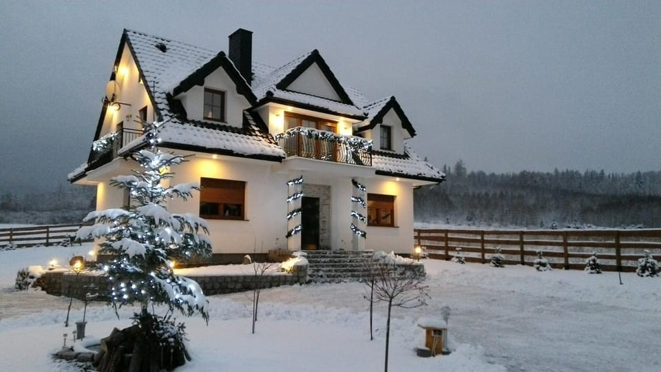 Property building, Winter
