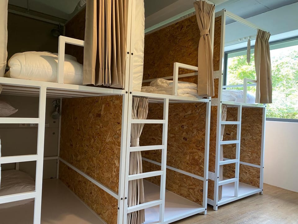 bunk bed
