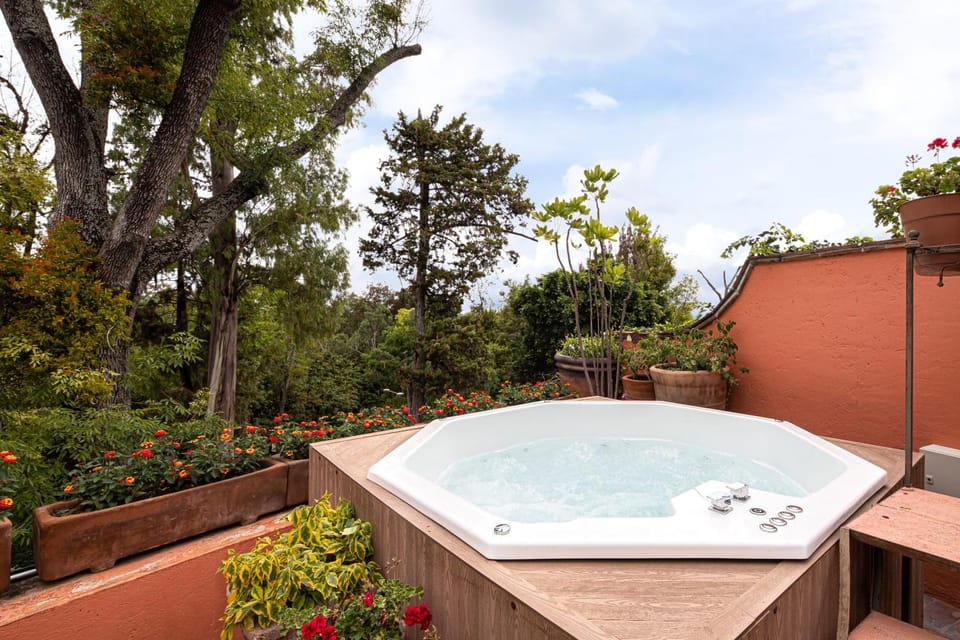 Hot Tub, Balcony/Terrace, Bath