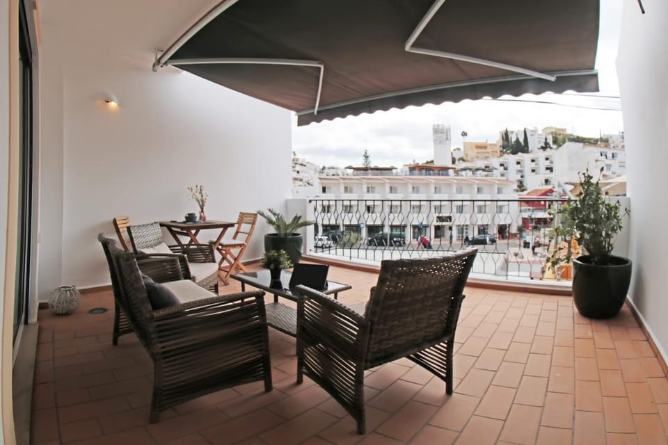 Golfcourse, Balcony/Terrace, Balcony/Terrace, Food and drinks, Beach, Tennis court, Hiking