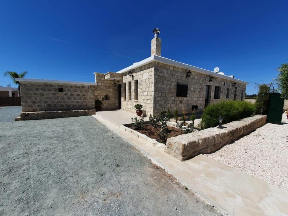 Villa Yermanina Villa in Yeroskipou