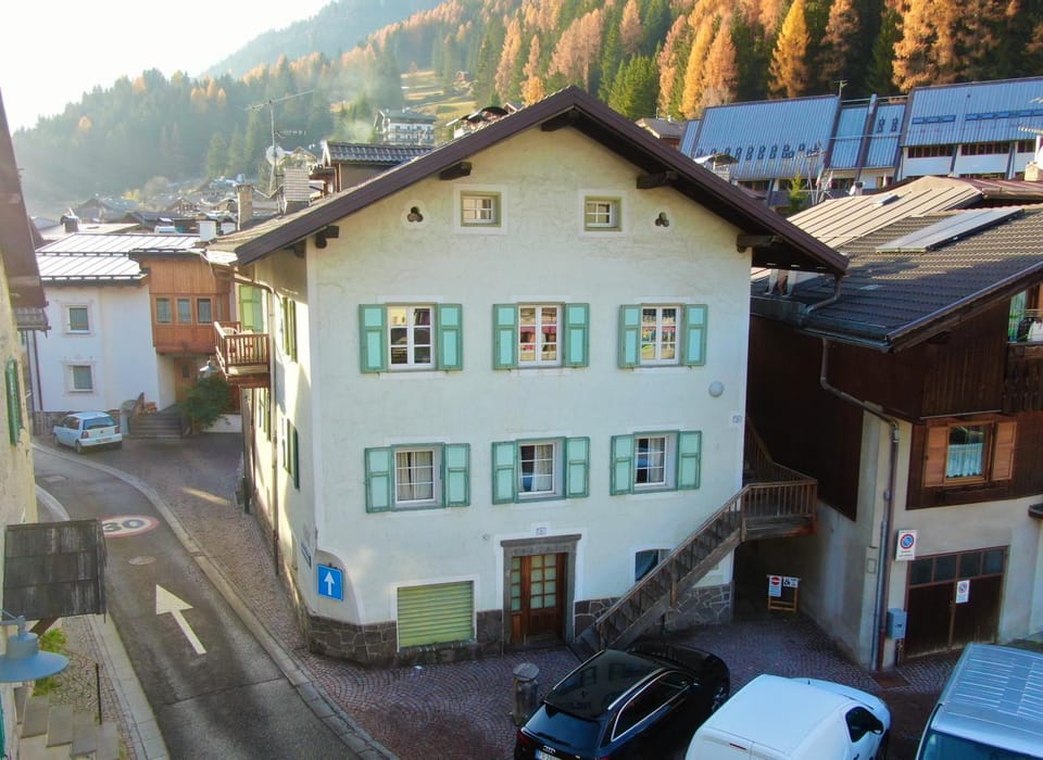 Appartamento Vernelia by AMA Val di Fassa Apartment in Trentino-South Tyrol