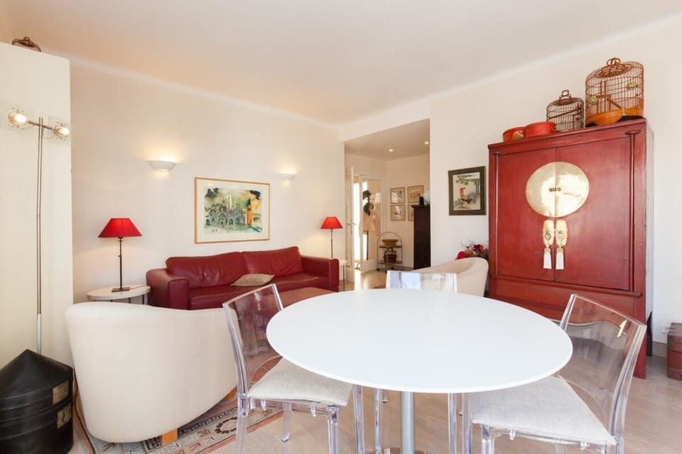 2-Br Apartment in City Center Apartment in Cannes