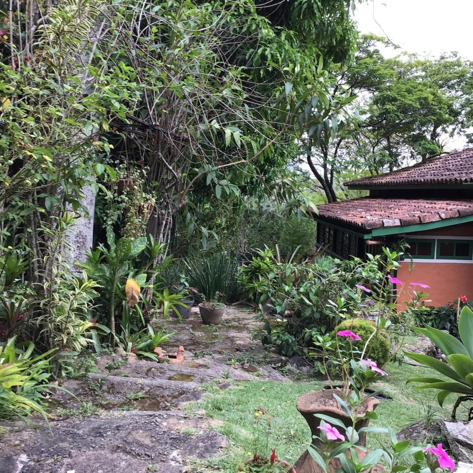 Guest House Tânia Alves Bed and Breakfast in State of Rio de Janeiro