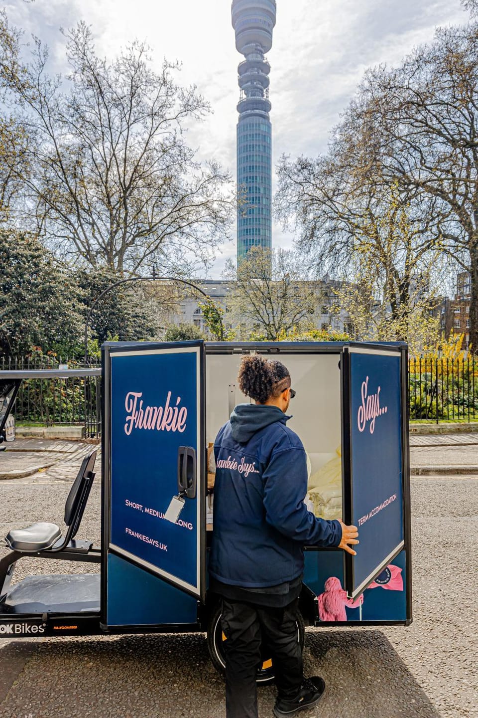The Fitzroy Quarter - Fitzrovia - by Frankie Says Apartment in London Borough of Islington