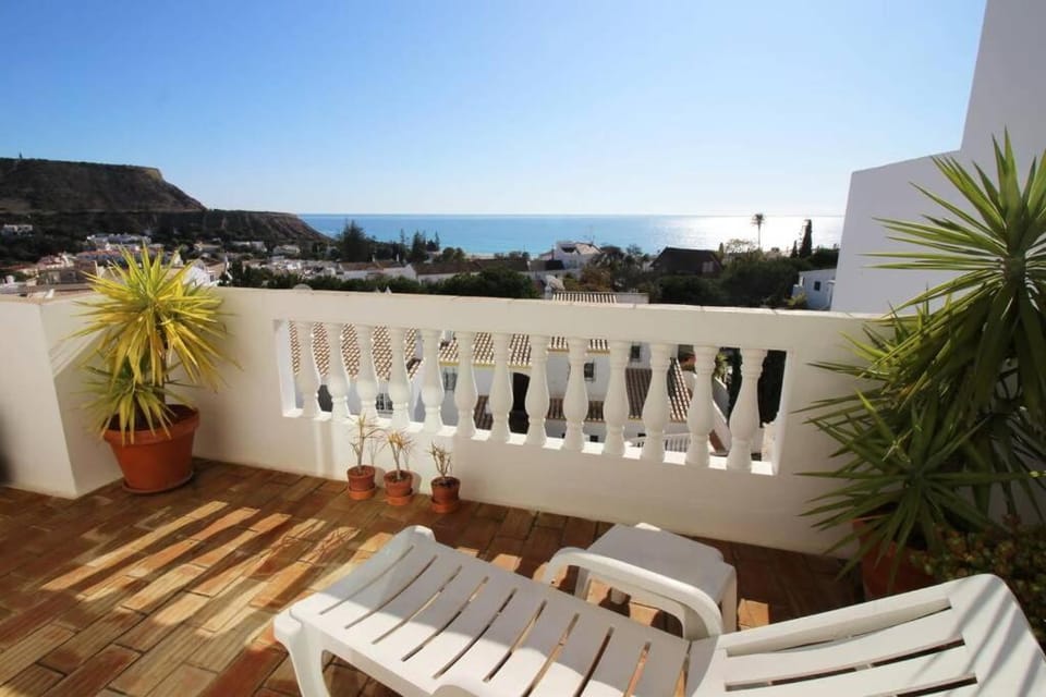 Bright and central apartment - Praia da Luz Apartment in Luz
