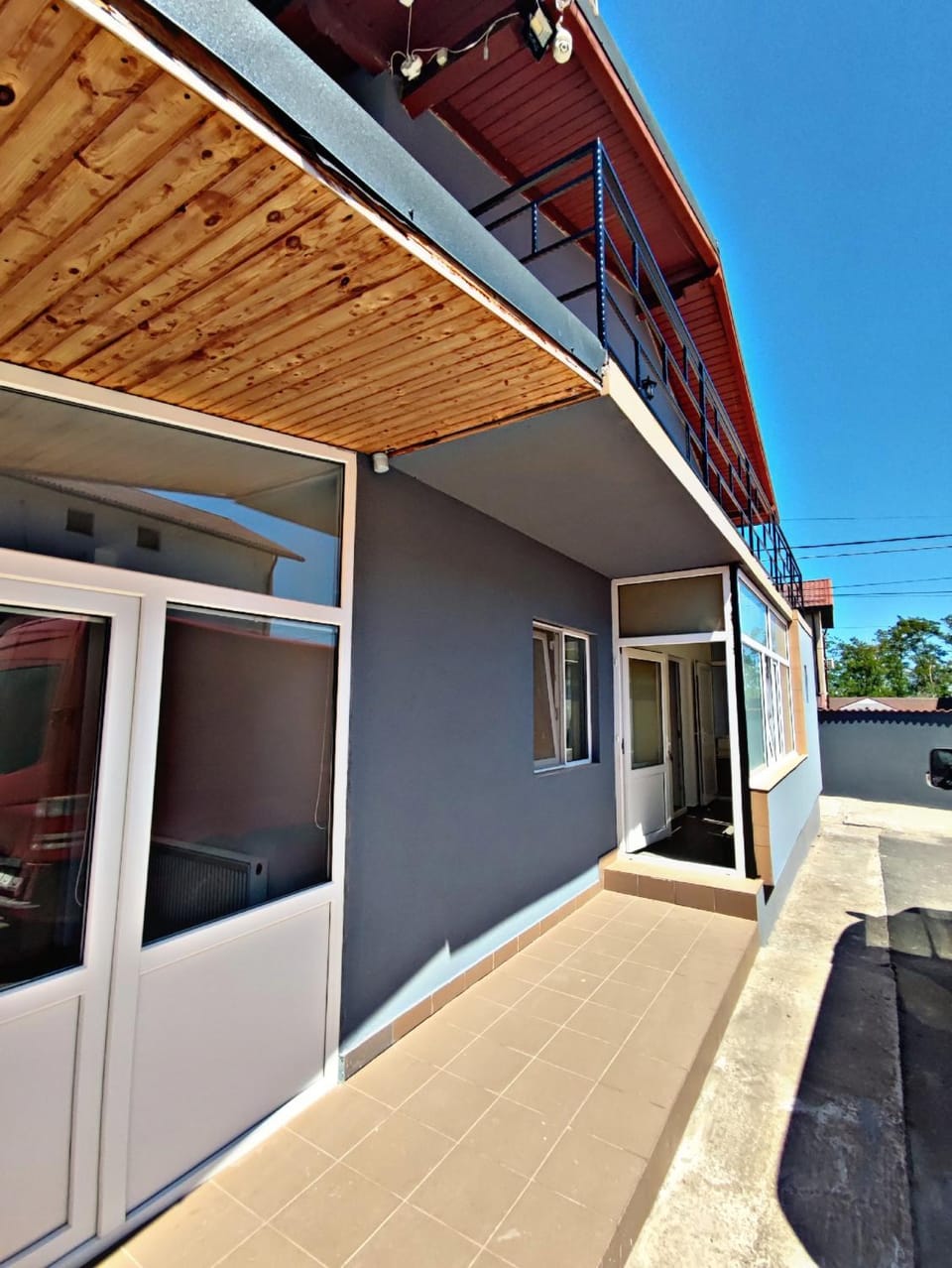 Property building, Day