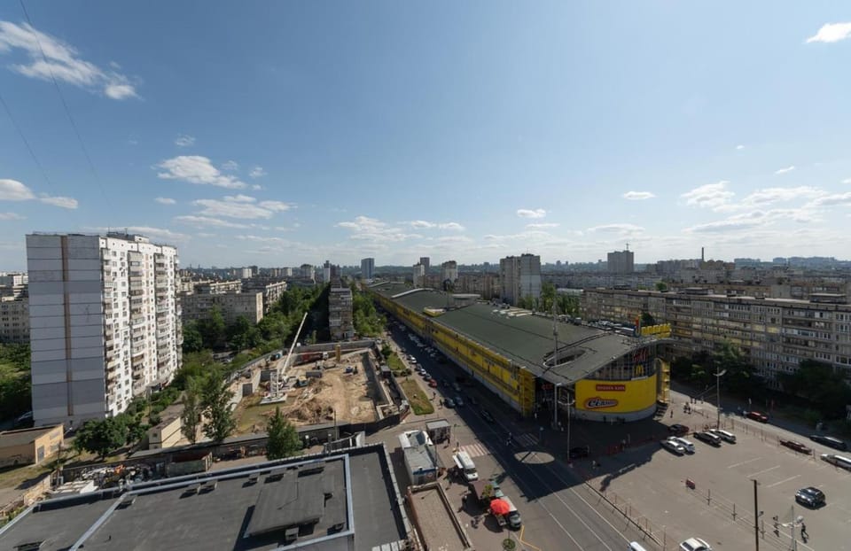 Nikira apartment 52 Obolon metro Minsk Apartment in Kiev City - Kyiv