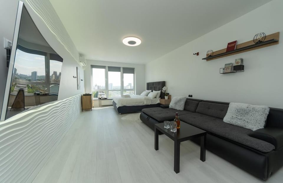 Nikira apartment 52 Obolon metro Minsk Apartment in Kiev City - Kyiv