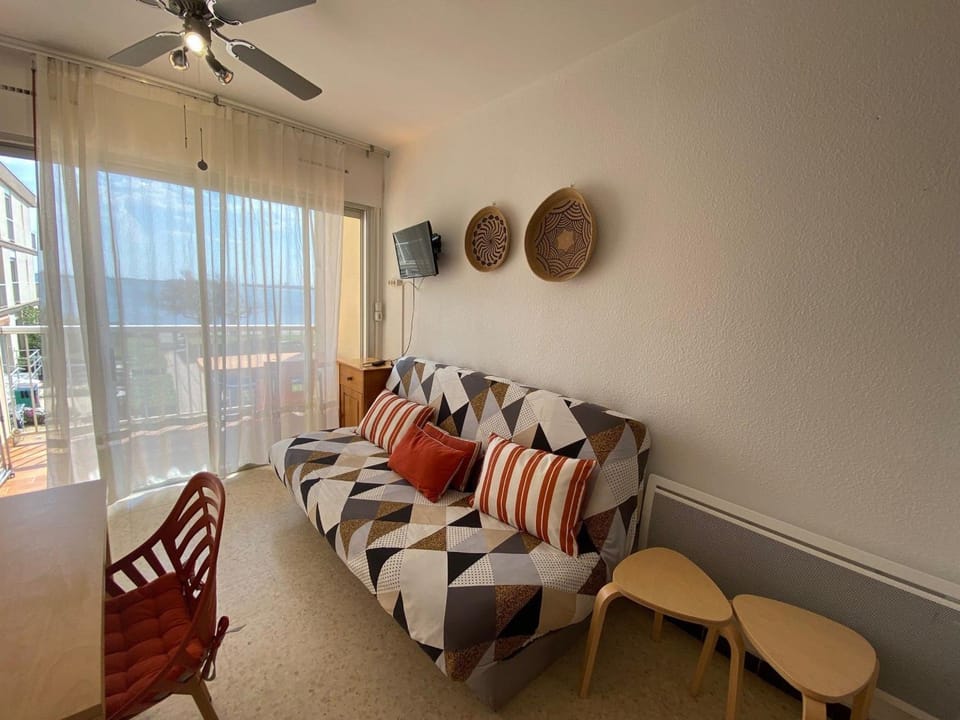 Appartement cosy proche des Thermes avec balcon, animaux admis - FR-1-503-46 Apartment in Balaruc-les-Bains