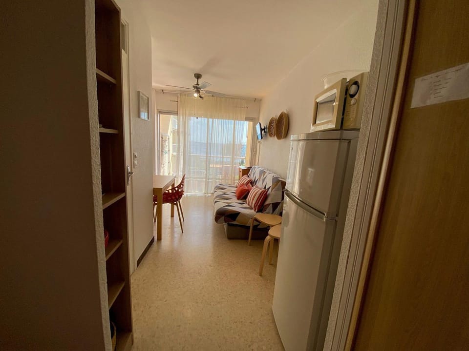 Appartement cosy proche des Thermes avec balcon, animaux admis - FR-1-503-46 Apartment in Balaruc-les-Bains