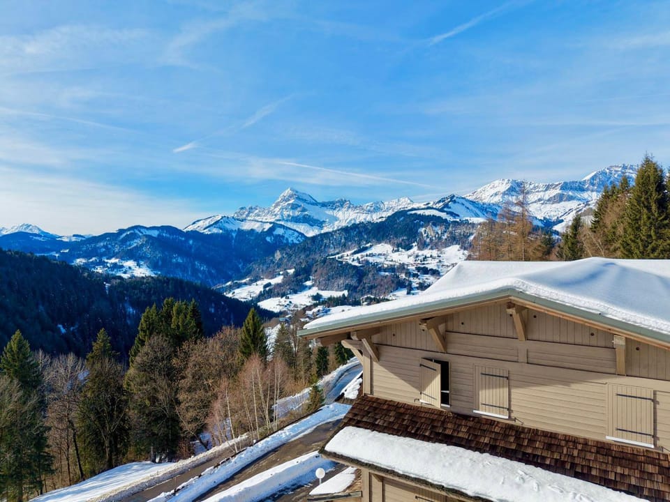 Appartement de charme, vue Mont Charvin, parking - FR-1-505-116 Apartment in Notre-Dame-de-Bellecombe