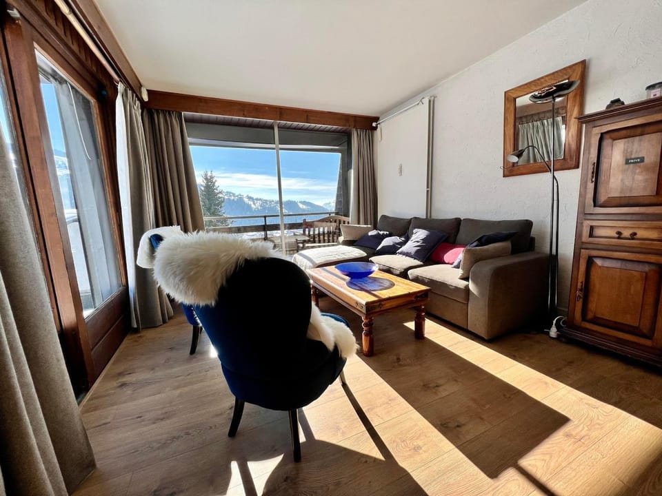 Appartement spacieux proche des pistes, piscine, animaux admis - FR-1-505-127 Apartment in Notre-Dame-de-Bellecombe