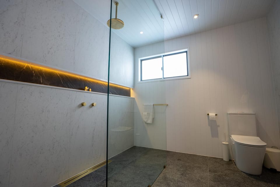 Dacha on Maggie No#1 OPULENT AND LUXURIOUS House in Queensland