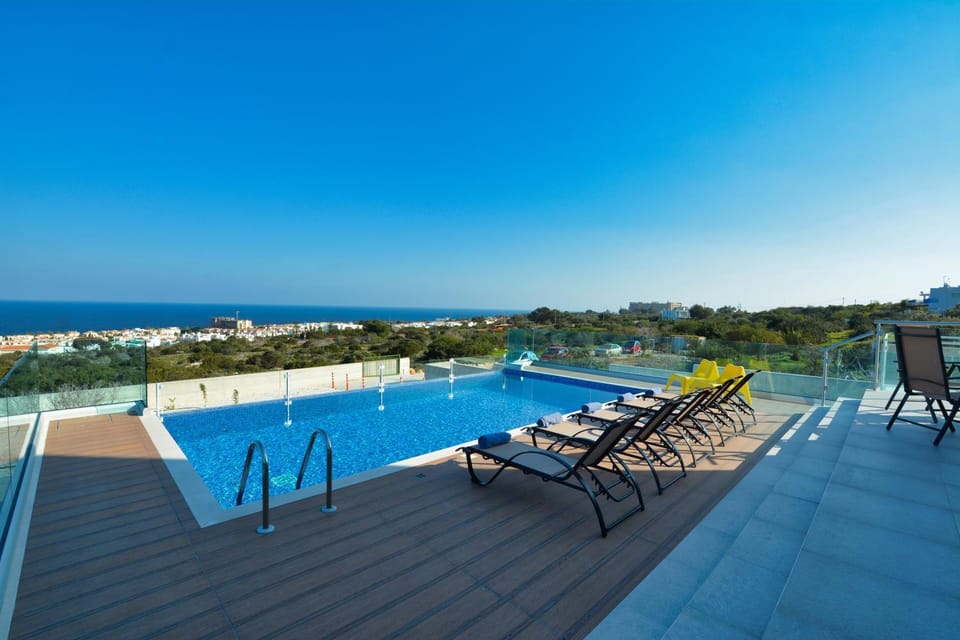 Sea view, Swimming pool