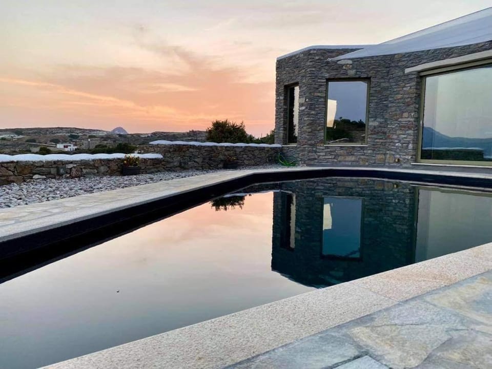 Day, Night, Summer, Garden, Massage, View (from property/room), Decorative detail, Garden view, Pool view, Pool view, Sea view, Sea view, Swimming pool, Sunrise, Sunset, Parking