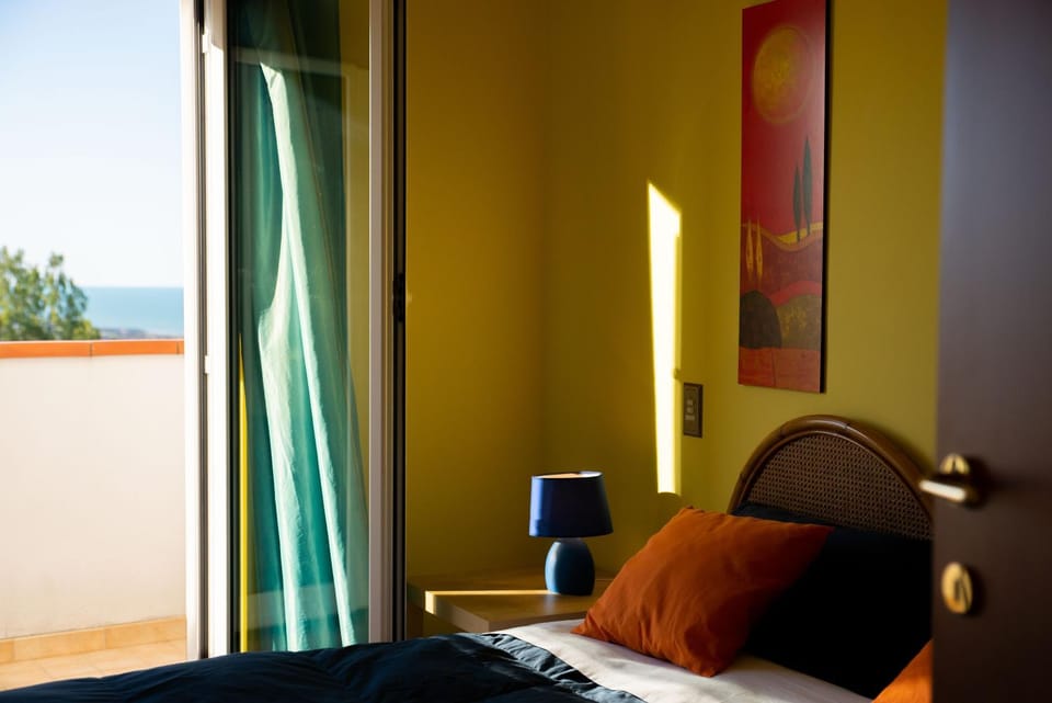 Bedroom, City view, Garden view, Pool view, Sea view