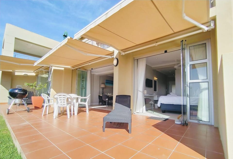 Goose Nest - 2BD APT, Sea & Lagoon Views Apartment in Plettenberg Bay