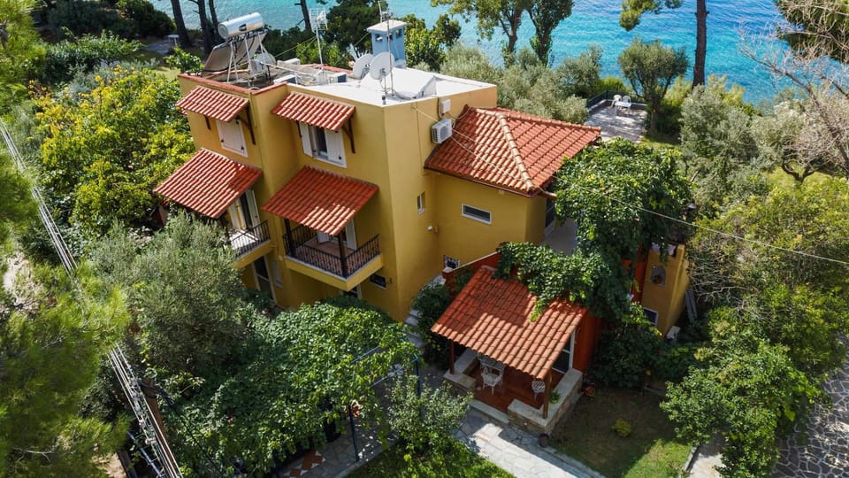 Mathesi apartment balcony Apartment in Halkidiki