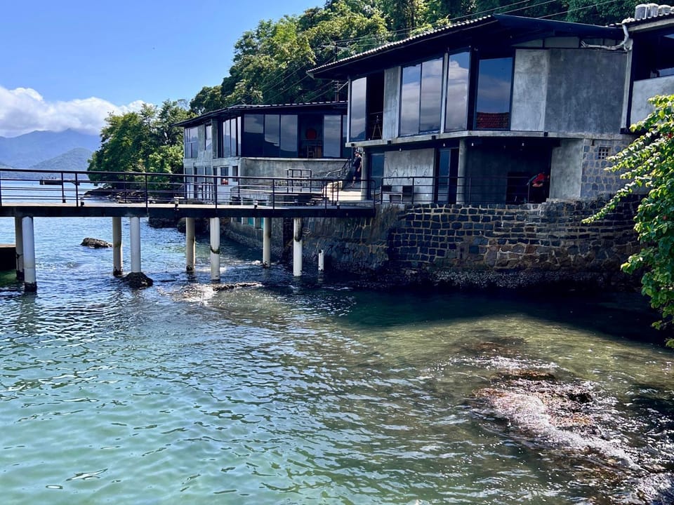 1819 Marine Hotel Hotel in Ubatuba