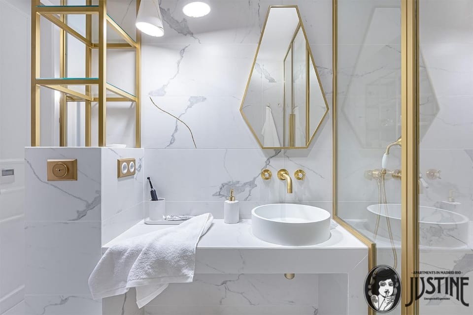 Toilet, Bathroom