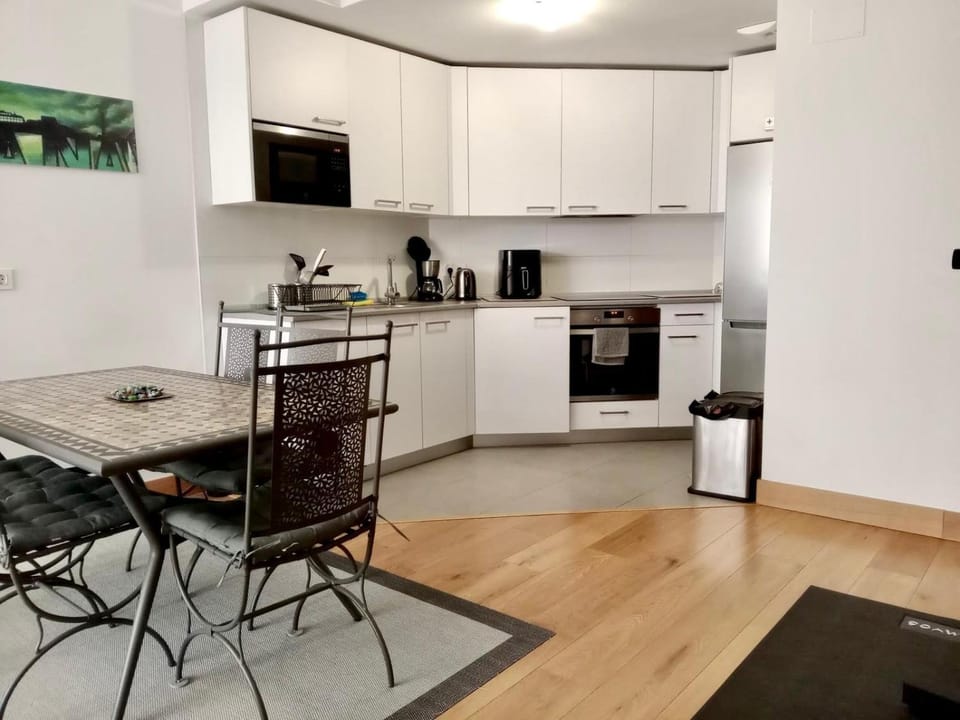 RiverSide Apartment in Barakaldo