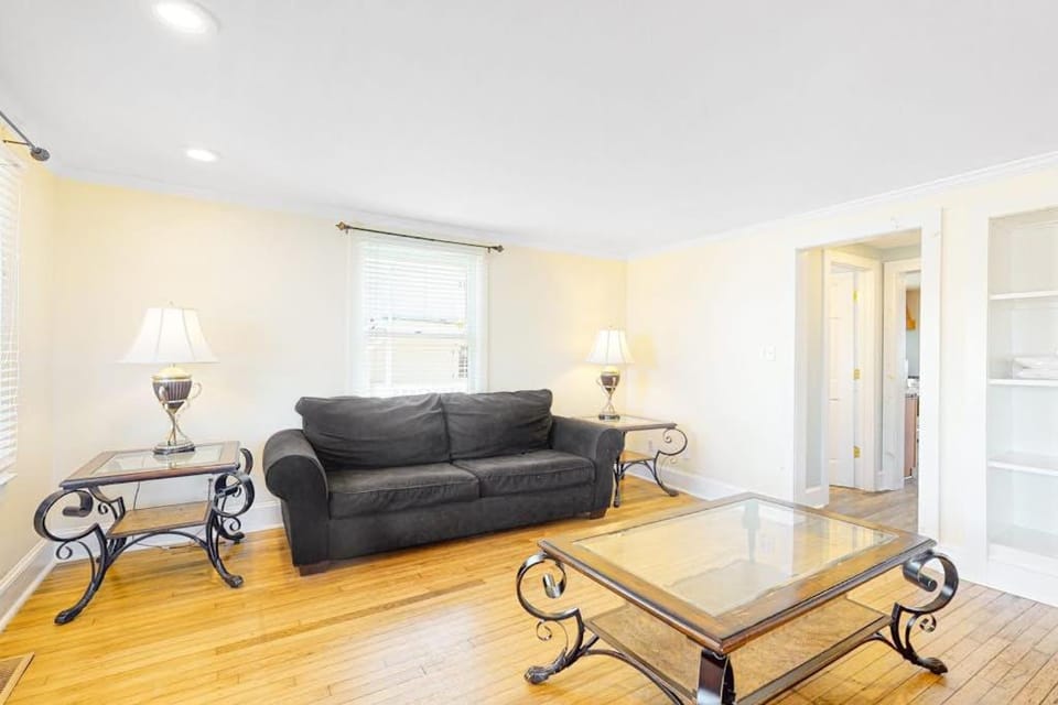 900 Philadelphia House in Ocean City