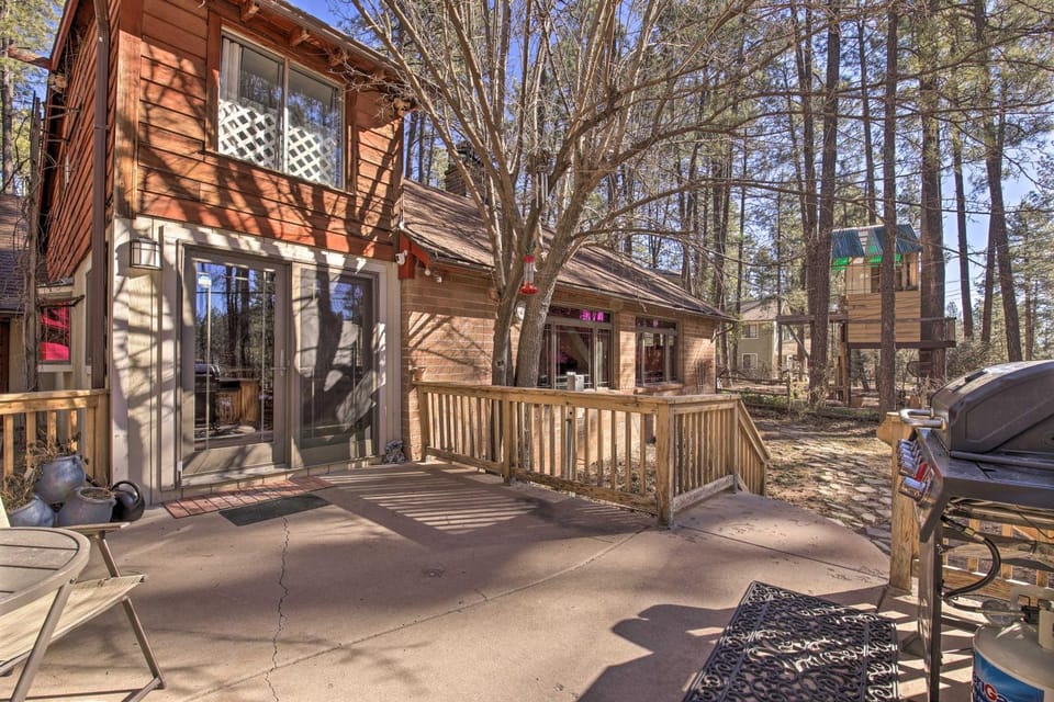 Hike & Relax Fireside: Dog-Friendly Gem in Payson! House in Gila County
