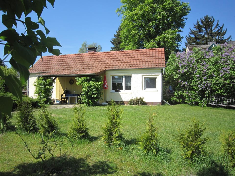 Property building, Garden view