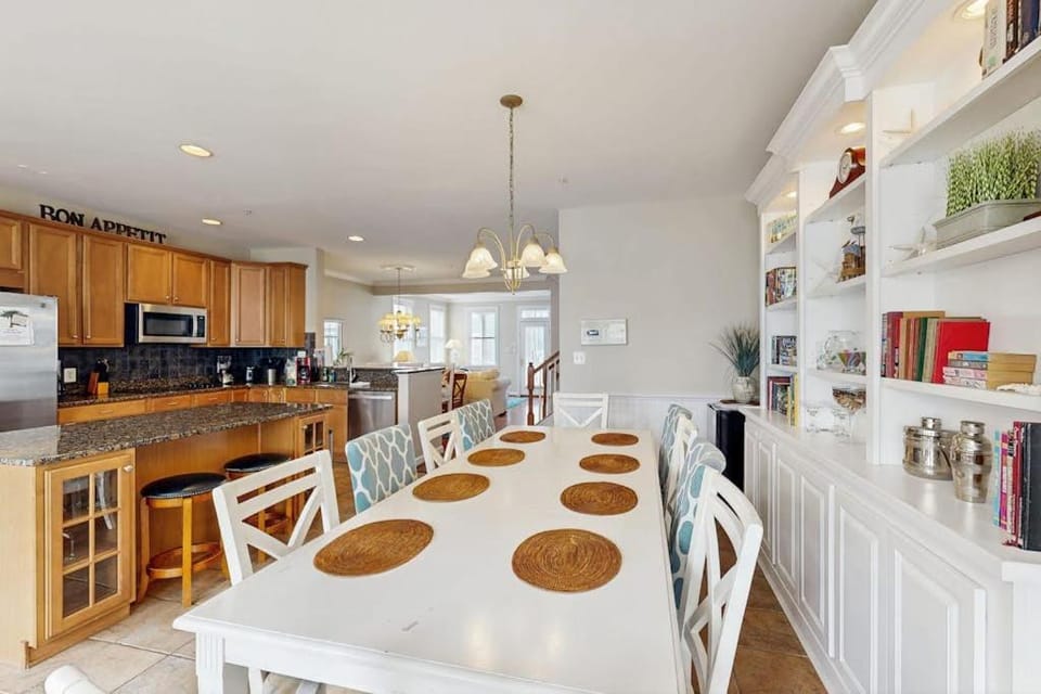 Sunset Island - 25 Beach Walk House in Ocean City