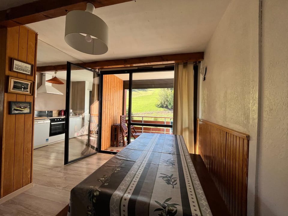 T2 spacieux face aux pistes - 6 pers, Sud, Confort Apartment in Uvernet-Fours