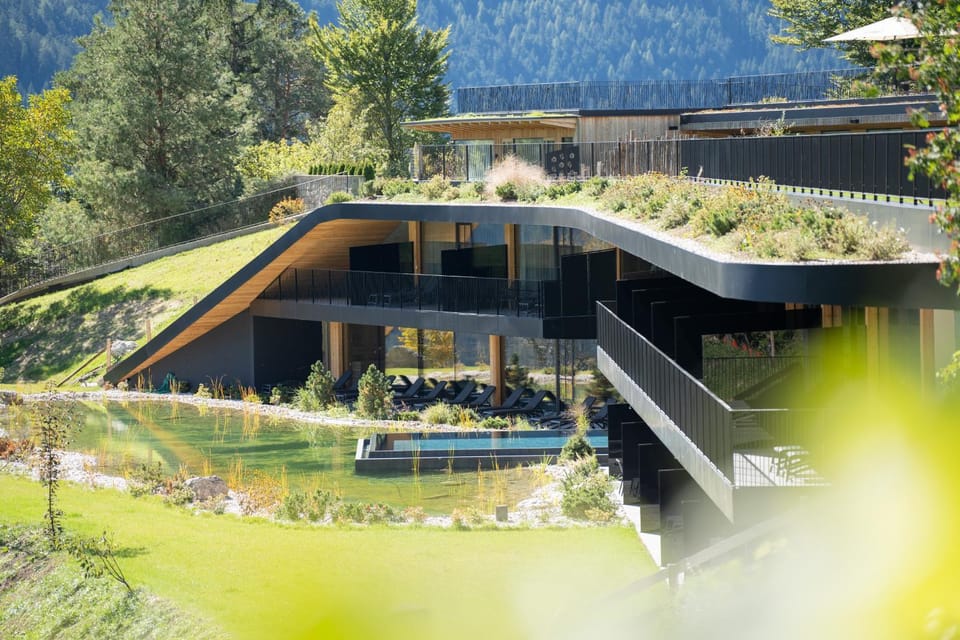 Spa and wellness centre/facilities, Swimming pool