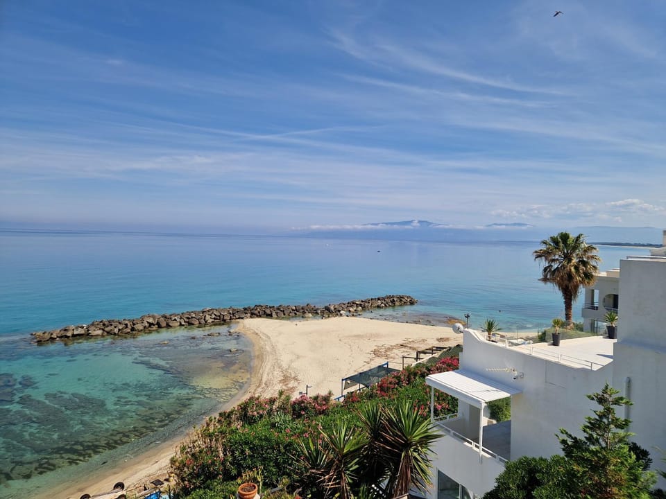 Nearby landmark, Day, Natural landscape, Beach, Sea view