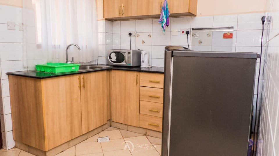 Kitchen or kitchenette, kitchen