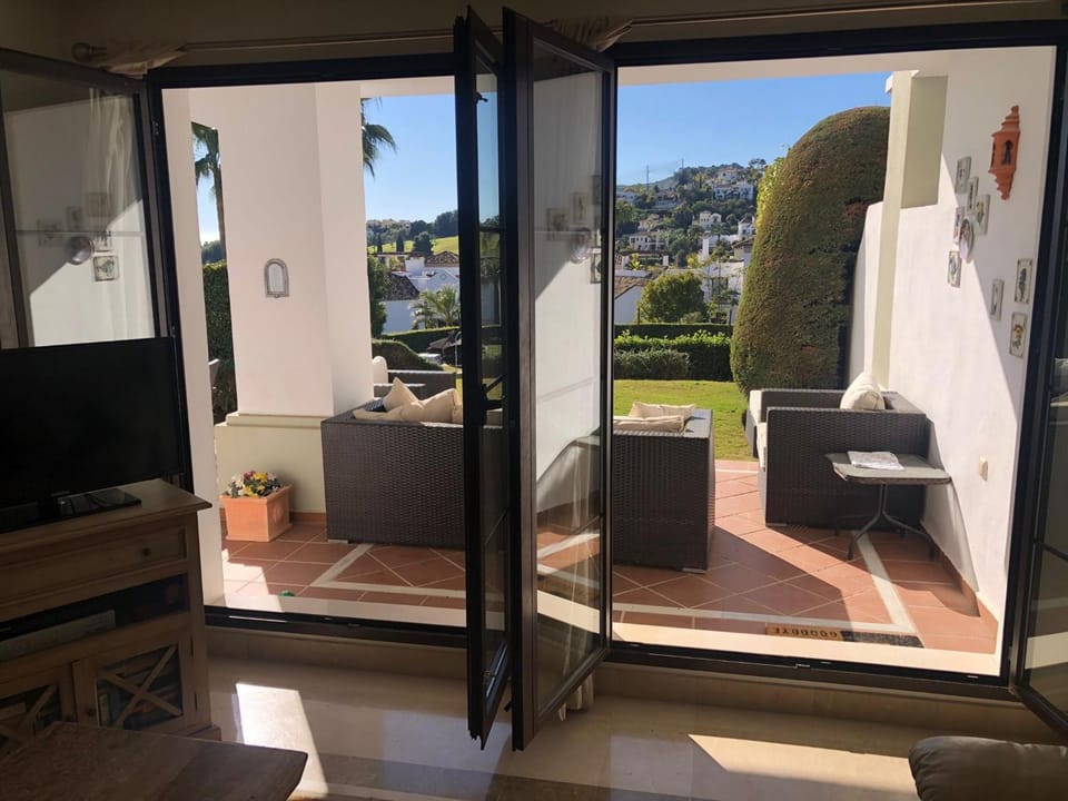Garden, View (from property/room), Balcony/Terrace, Seating area, Garden view
