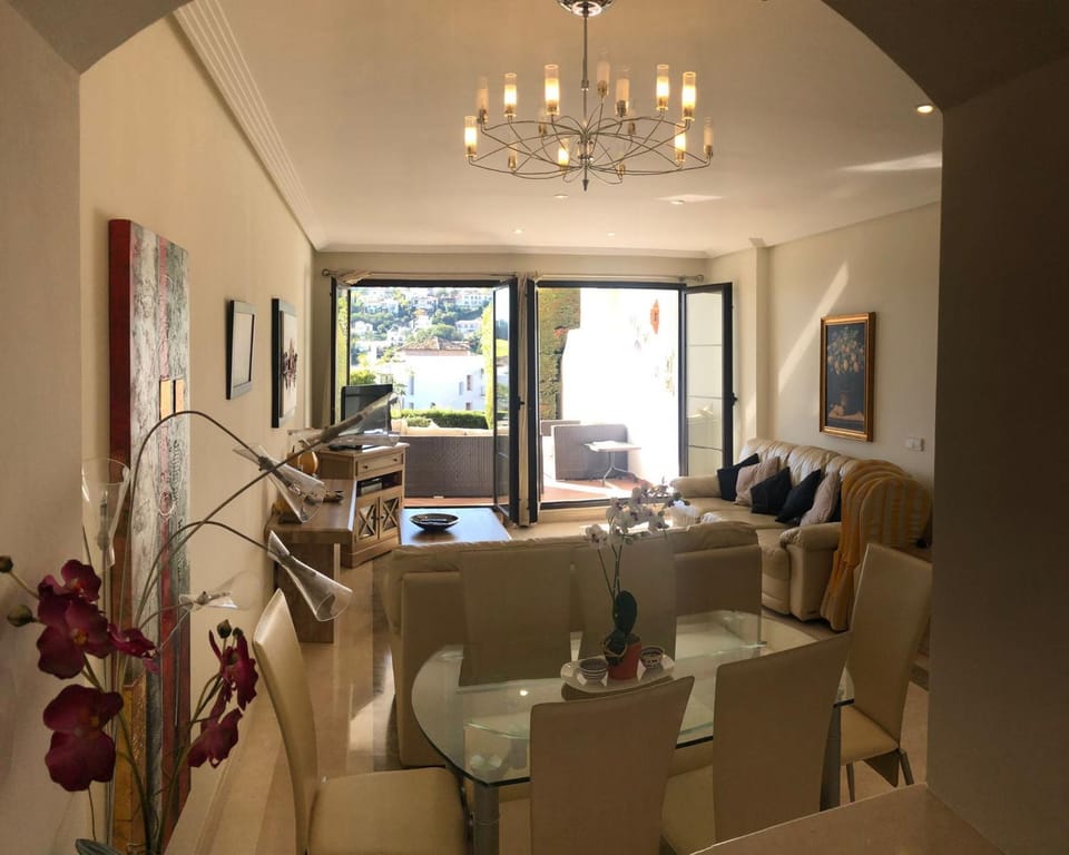 Living room, Seating area, Dining area