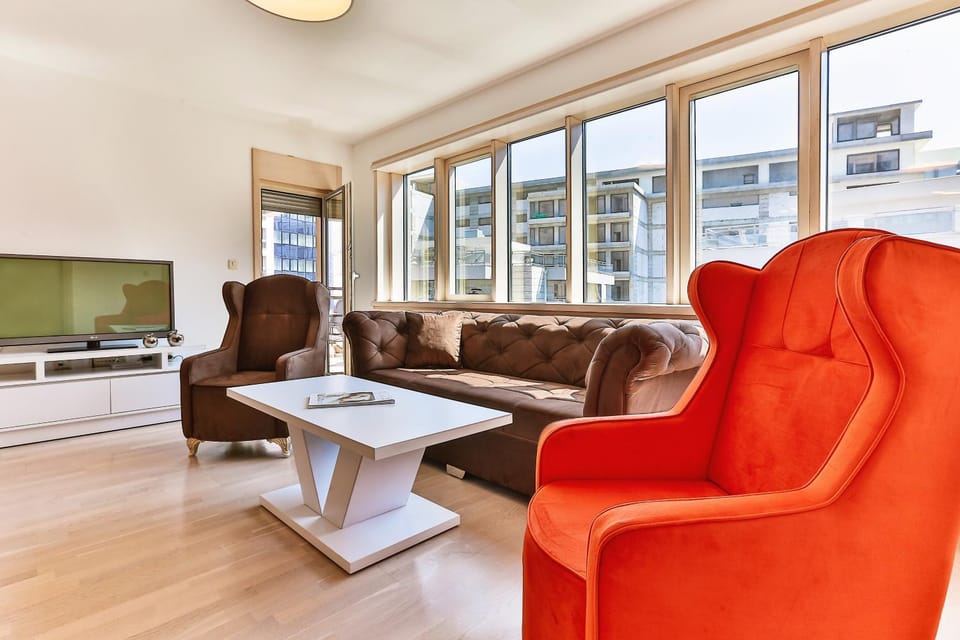 Living room, Seating area