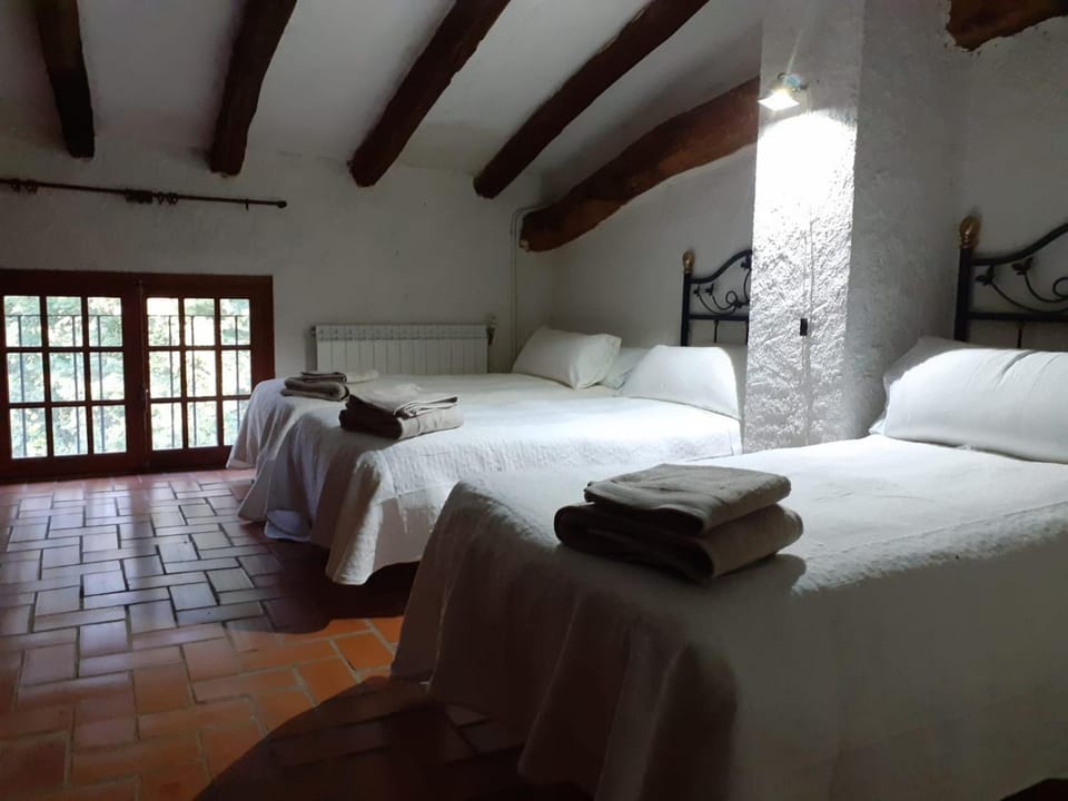 Molí dels Aubins Chalet in Baix Camp