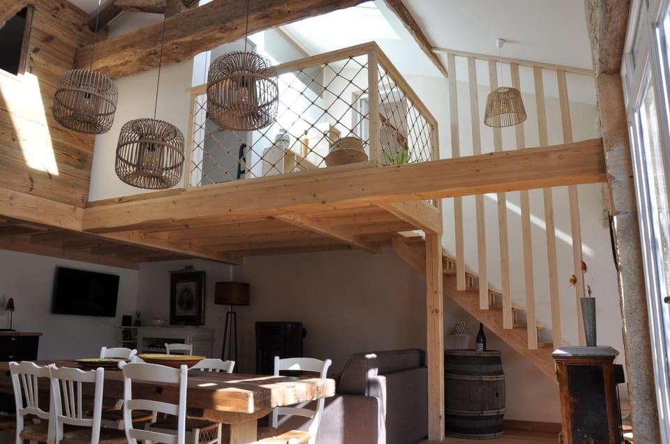 Lounge or bar, Dining area