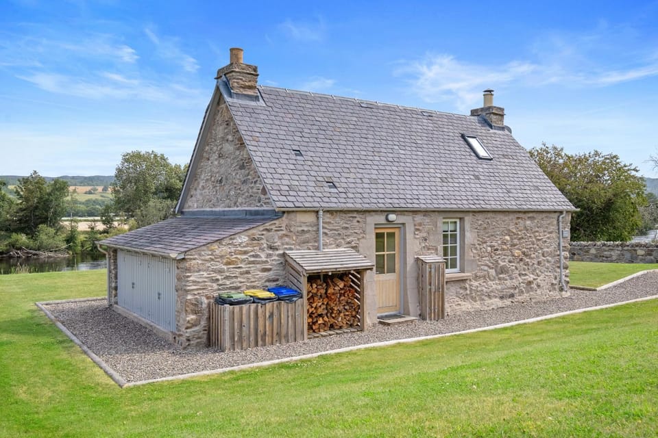 Osprey Cottage, Port o Tay House in Scotland