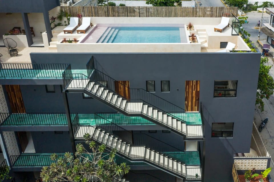 Property building, Swimming pool