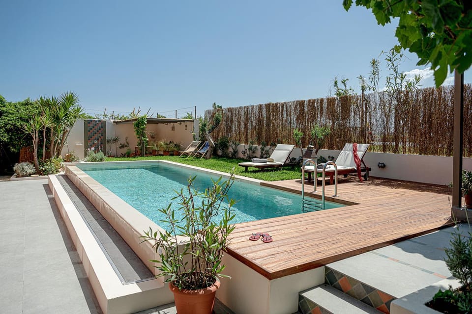Pool view, Swimming pool, Swimming pool