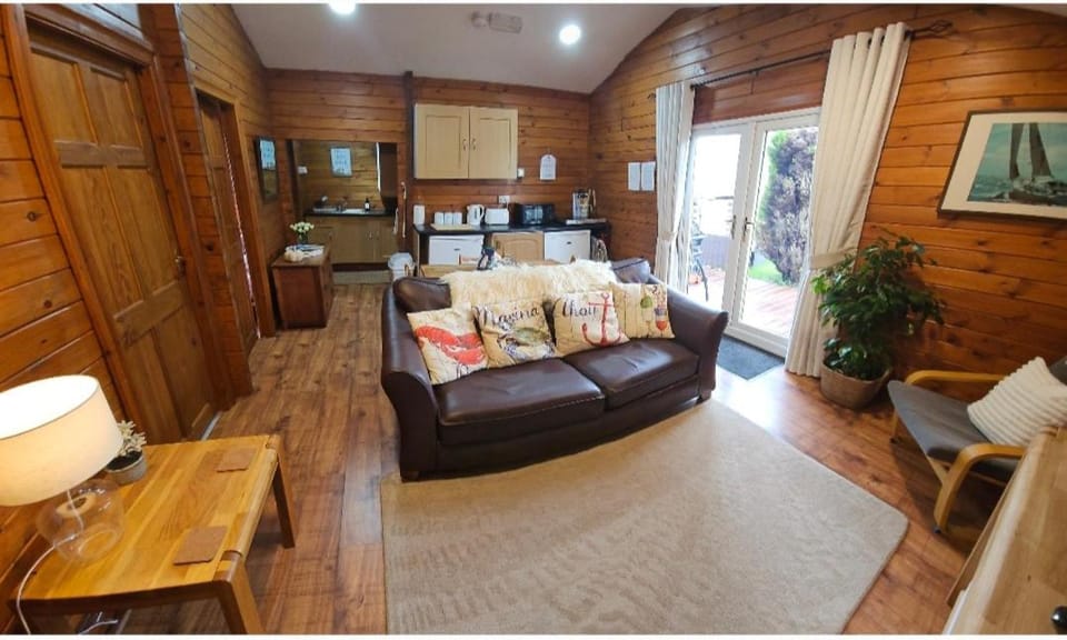 Captain’s Cabin Cabin in Wales