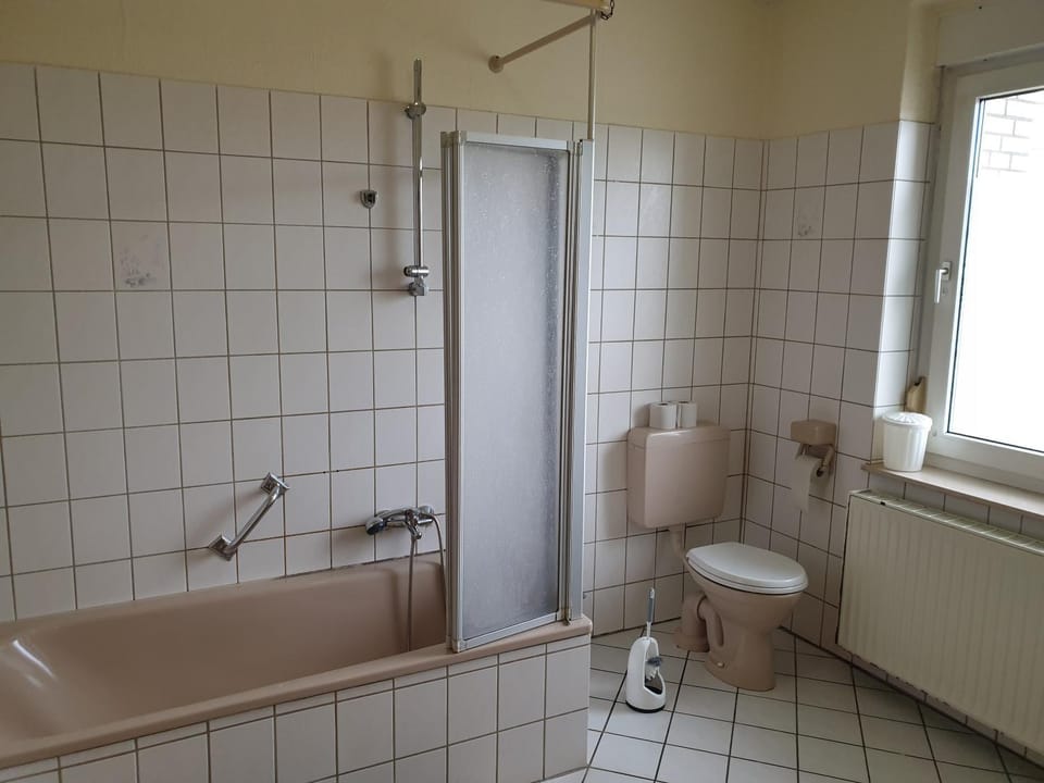 Toilet, Bathroom